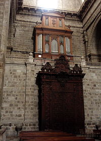 Catedral de Valladolid, órgano Amezua de 1904 (foto Wikipedia)