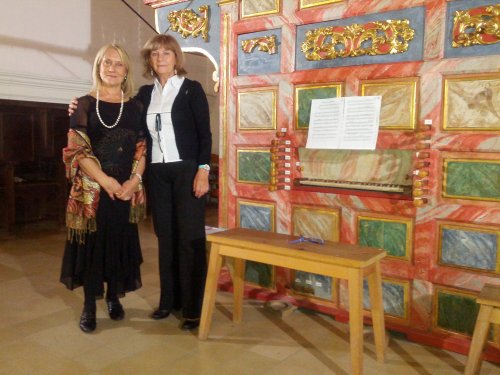 Marce y Mariana, órgano y soprano