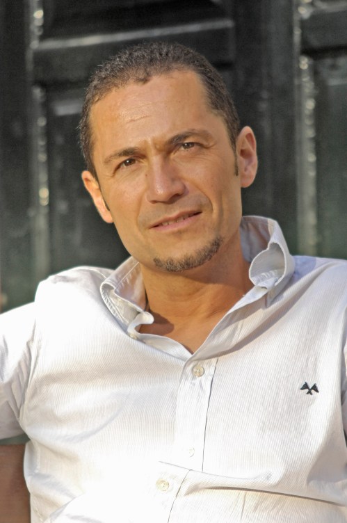 Óscar Candendo, organista