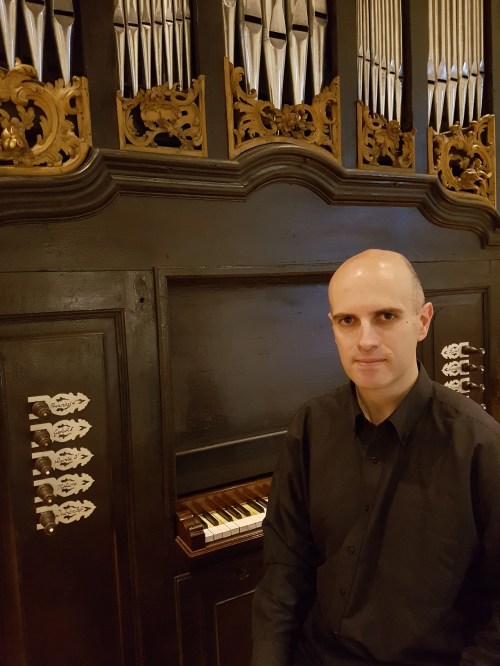 David Largo, organista